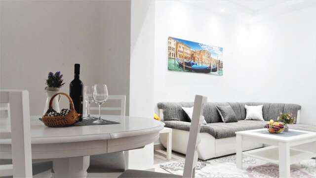 Апартаменты Kala Lux Apartment Тиват-4