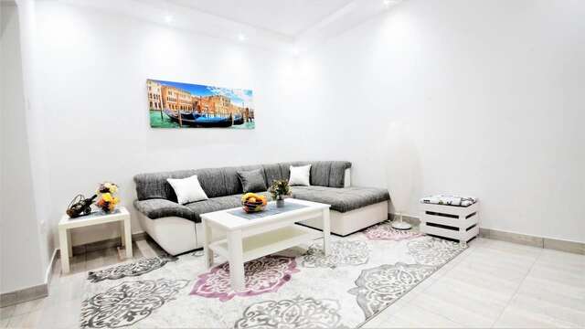 Апартаменты Kala Lux Apartment Тиват-7